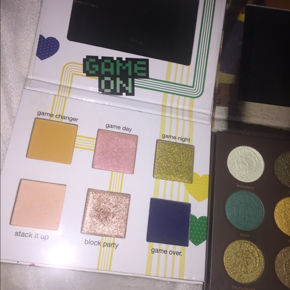 Makeup bundle - Picture 2 of 6